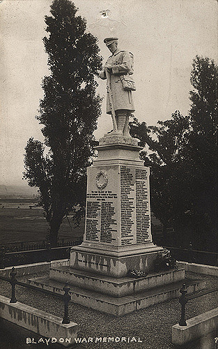 War Memorial, Blaydon