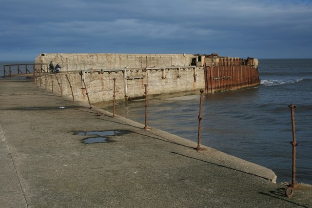 Skinningrove Jetty