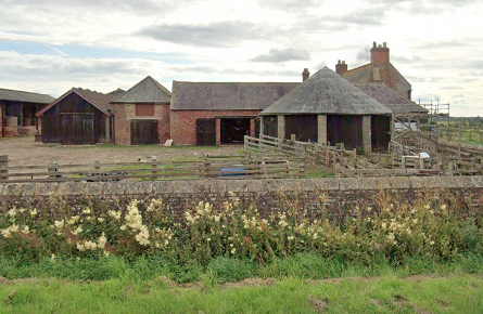 Barn and Gingang, Duddo Hill Farm